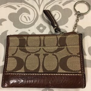 Great Condition Coach coin card wallet keychain